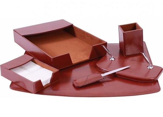 Set de birou 6 piese (im.piele)+covoras O36483